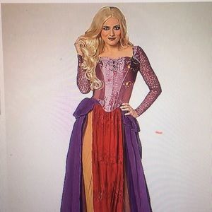 Looking for deluxe costume